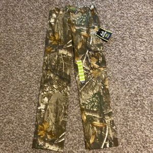 Boys Realtree Camo pants